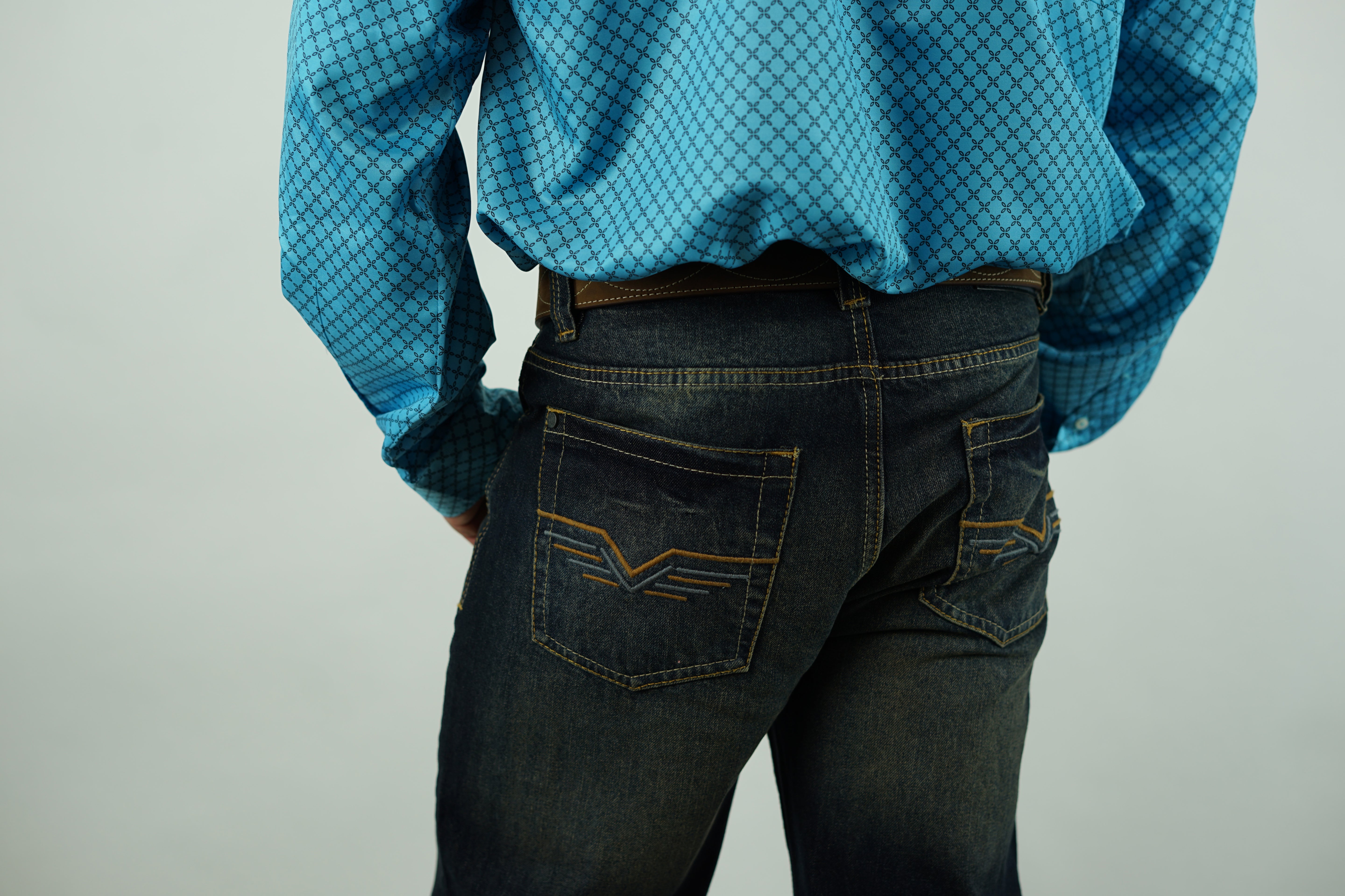 Canyon Fit - Relaxed, Mid-Rise, Straight Leg, Boot Cut (Dark Washed & Faded)