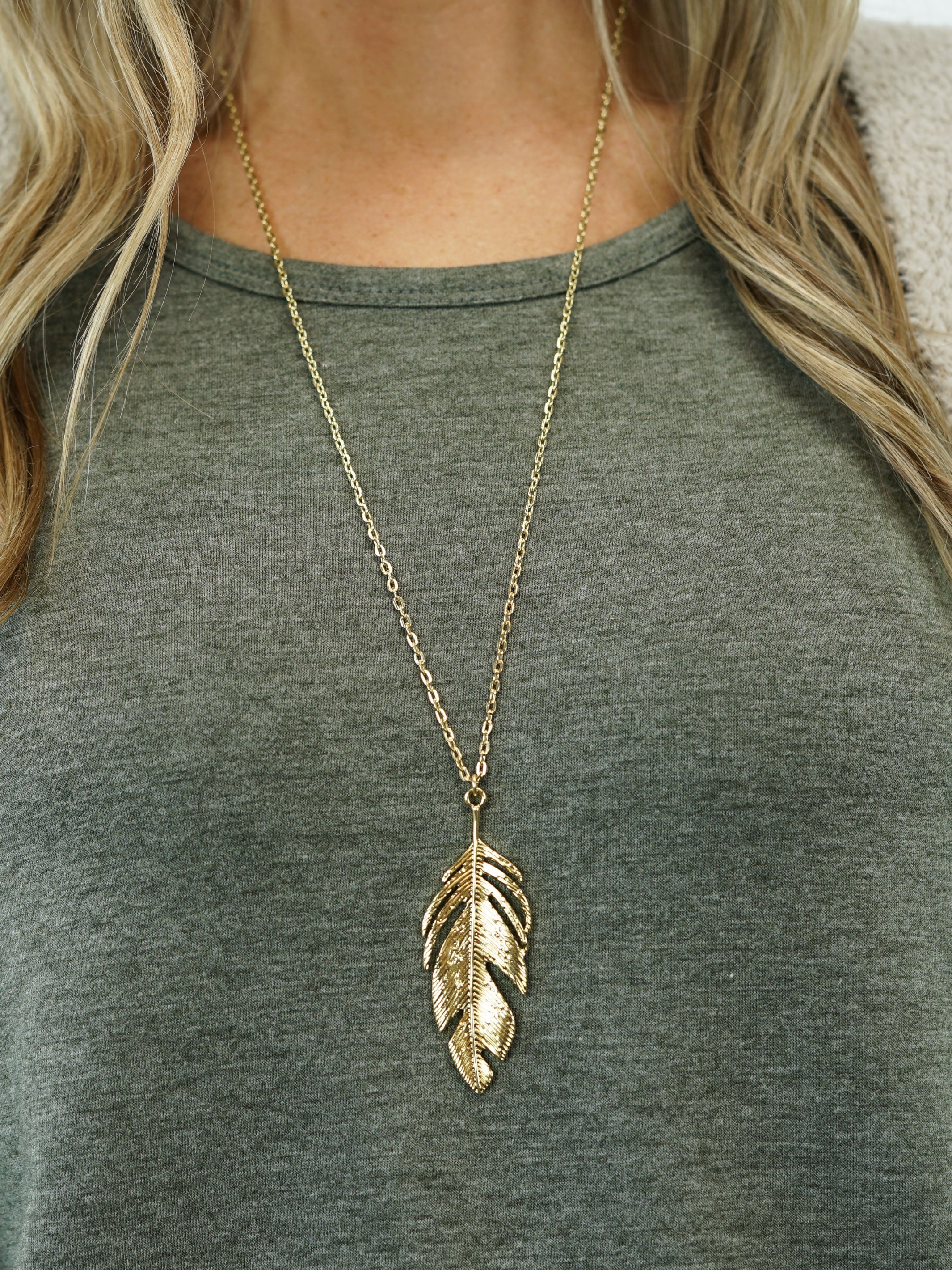 Feather Necklace - Gold